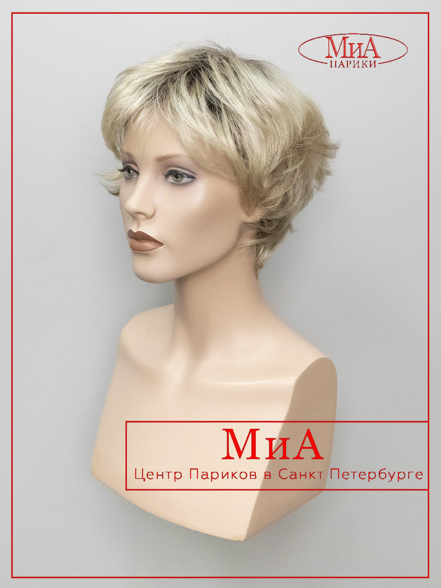 CLUB-10-champagne-rooted-3