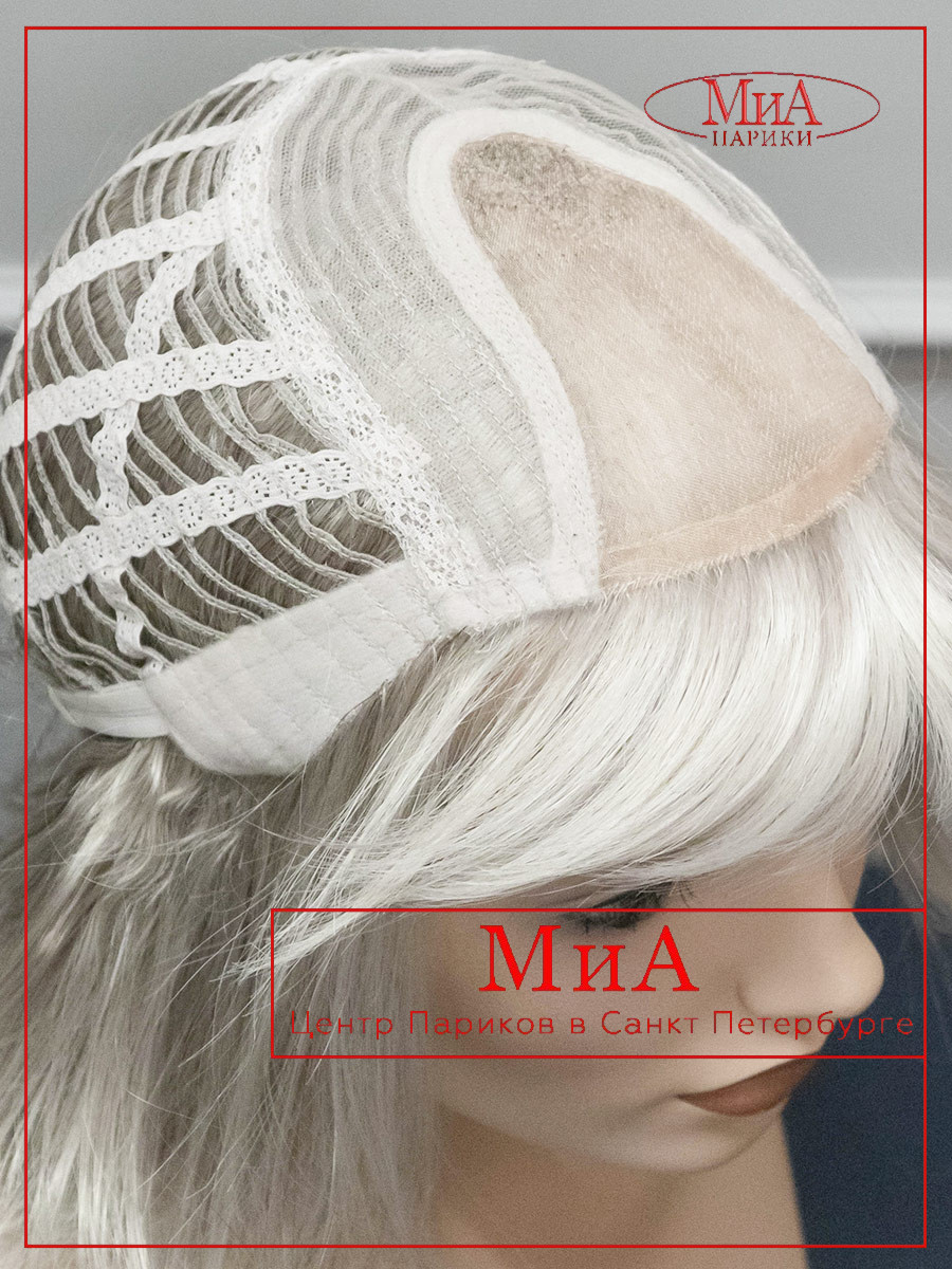 SUE-mono-part--snow-9